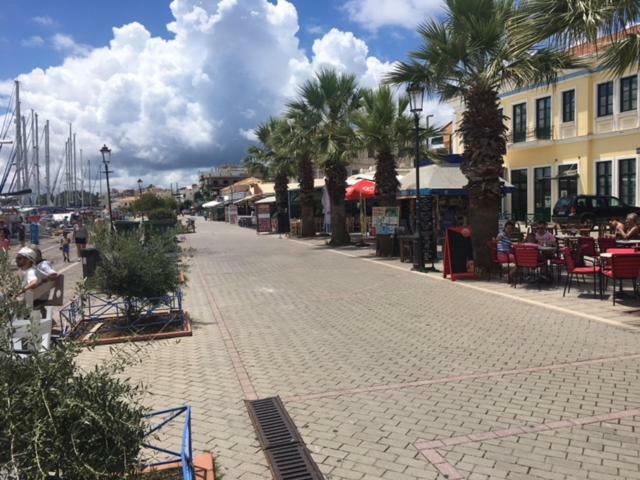 Paradisos Preveza Buitenkant foto